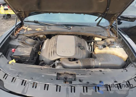 2015 Dodge Charger Road/Track z USA, uszkodzony, nr VIN 2C3CDXCT3FH738223